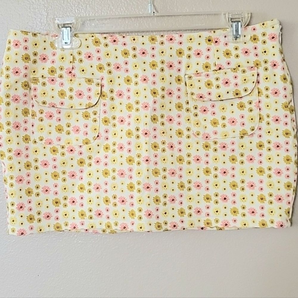 Motel Rocks Imsa Daisy Chain Cream Mini Skirt Retro 70s Girly - Size Medium